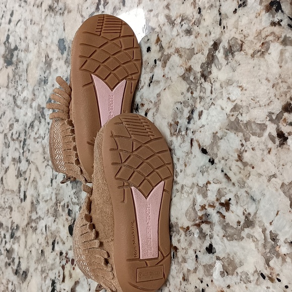Tucker + Tate Kids Fringe Booties Size 4 M Leather Hard Outer Sole Brown Suede. - Picture 5 of 5